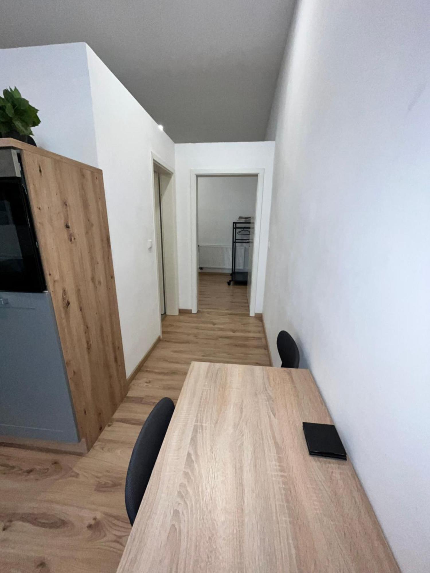 Apartment Central 10B 40Qm Wi-Fi Free Parking Calm Back House Dortmund Esterno foto